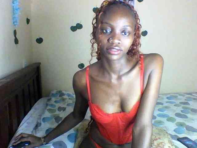 Luna-Noir webcam