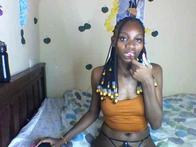 Luna-Noir webcam