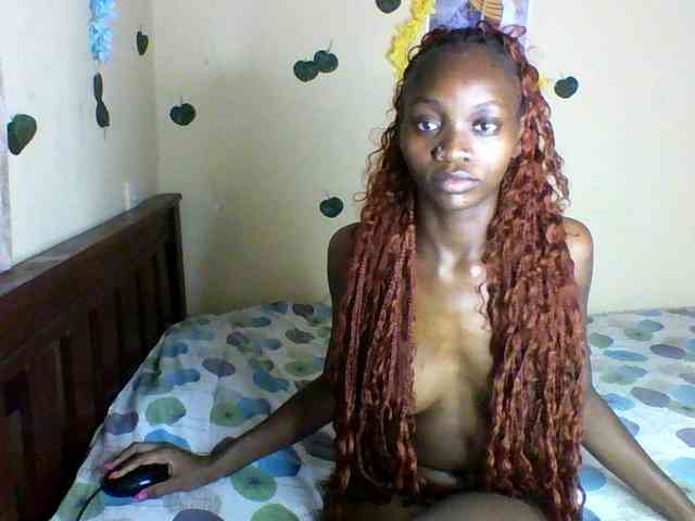 Luna-Noir webcam