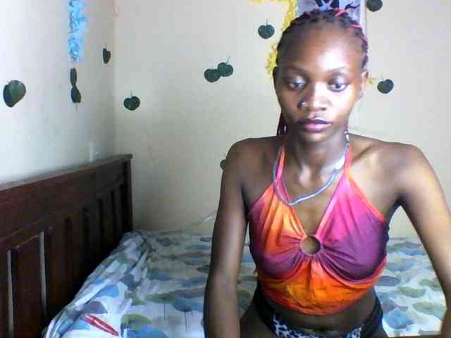 Luna-Noir webcam