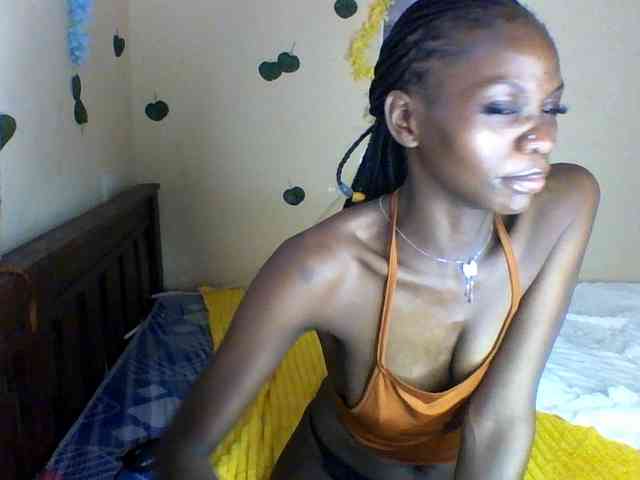 Luna-Noir webcam