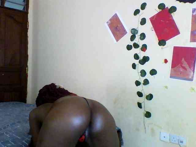 Luna-Noir webcam