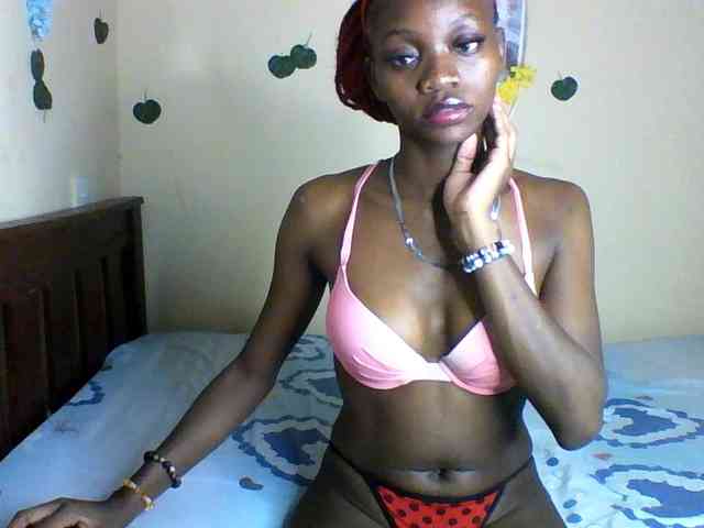 Luna-Noir webcam