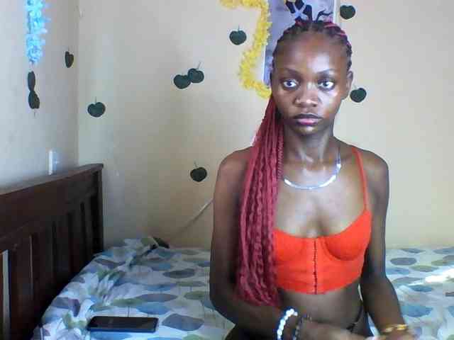 Luna-Noir webcam