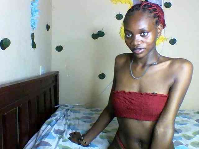 Luna-Noir webcam