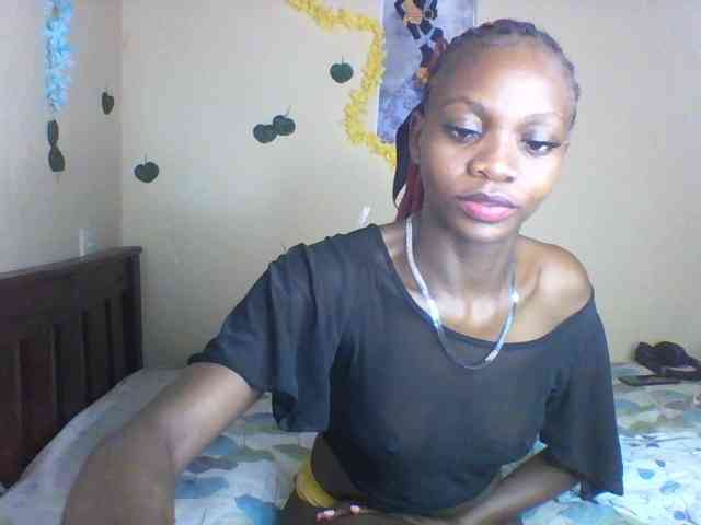 Luna-Noir webcam