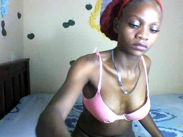 Luna-Noir webcam