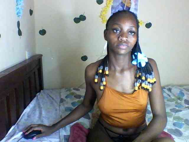 Luna-Noir webcam