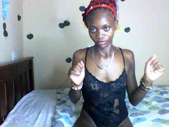 Luna-Noir webcam