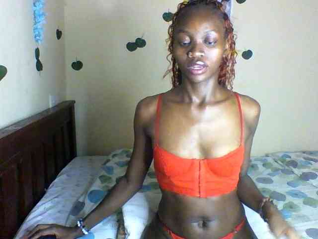 Luna-Noir webcam
