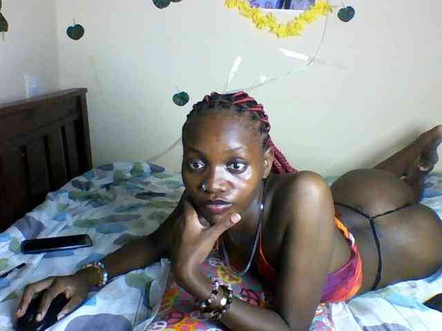 Luna-Noir webcam