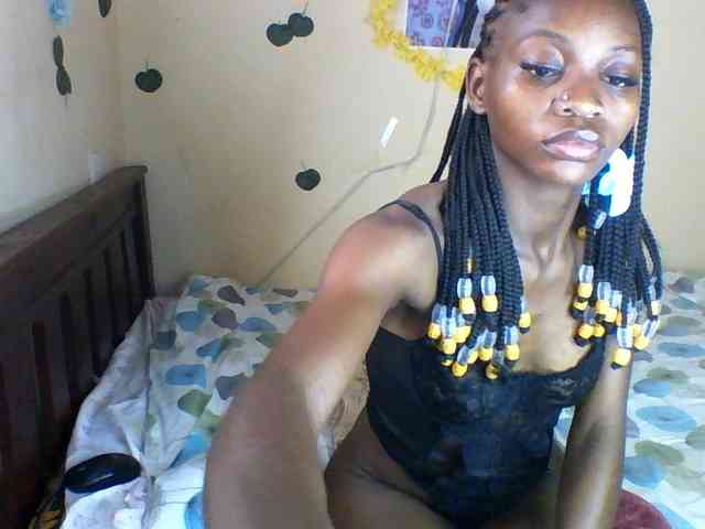 Luna-Noir webcam