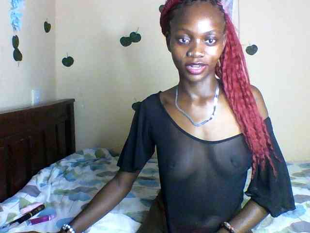 Luna-Noir webcam