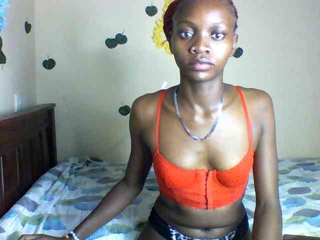 Luna-Noir webcam