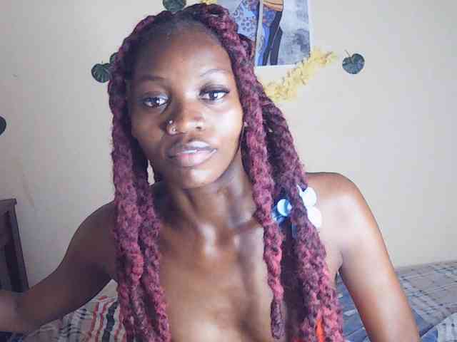 Luna-Noir webcam