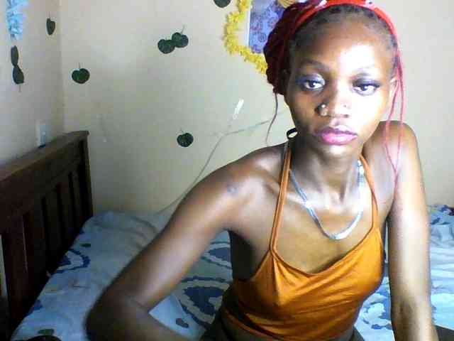 Luna-Noir webcam