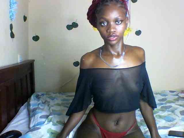 Luna-Noir webcam