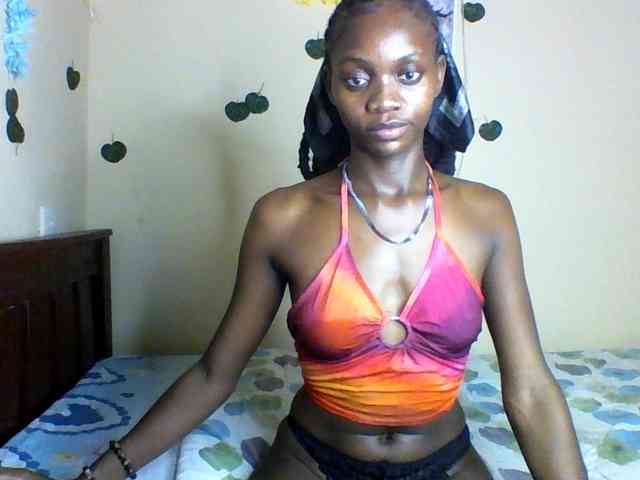 Luna-Noir webcam
