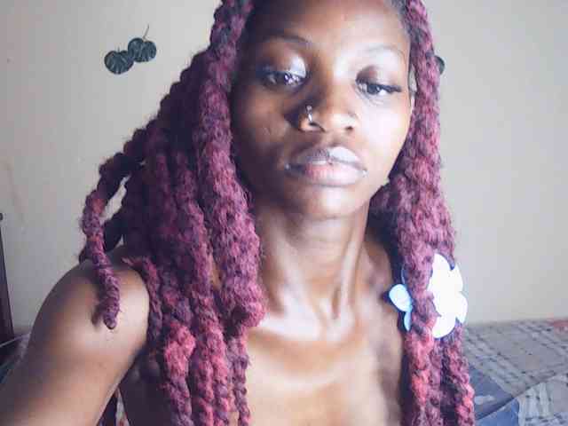 Luna-Noir webcam