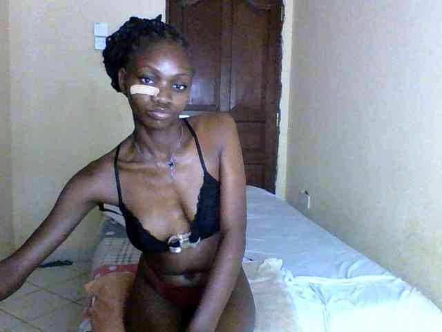 Luna-Noir webcam