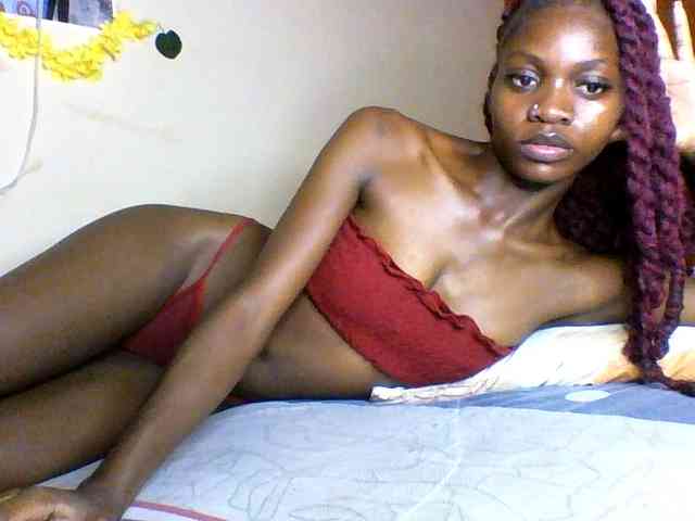 Luna-Noir webcam