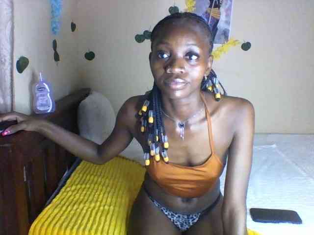 Luna-Noir webcam