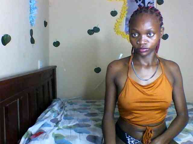 Luna-Noir webcam