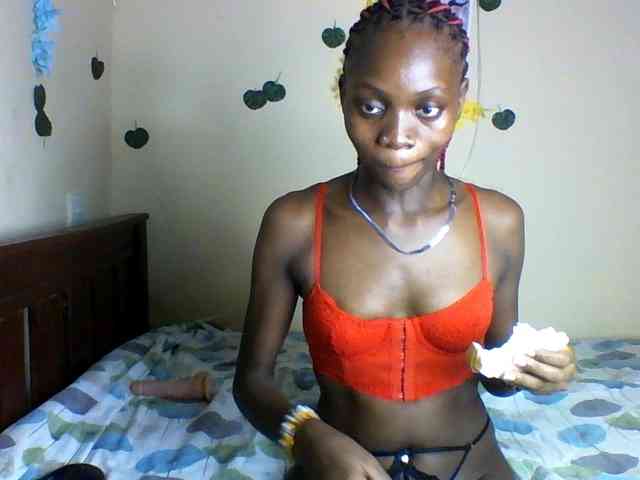 Luna-Noir webcam