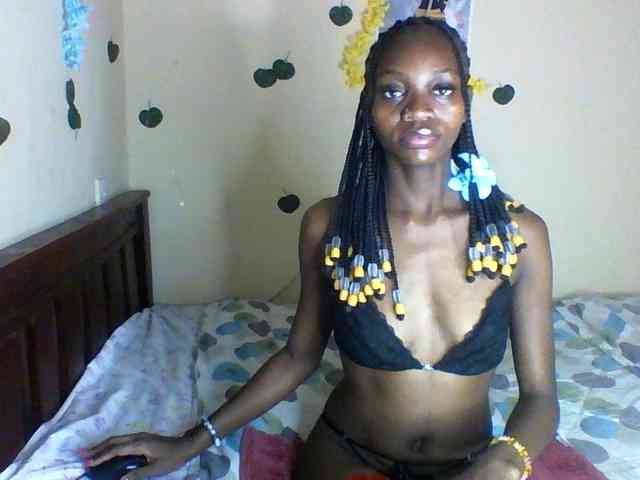 Luna-Noir webcam