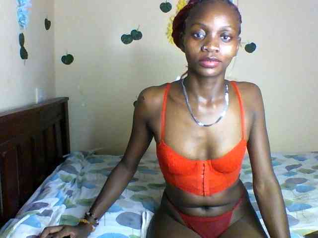 Luna-Noir webcam