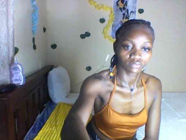 Luna-Noir webcam