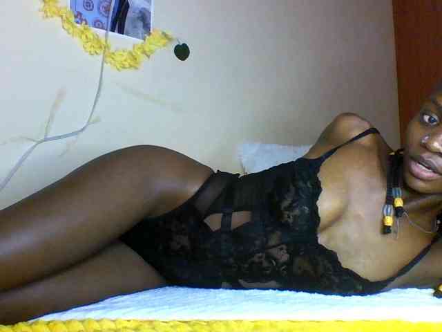 Luna-Noir webcam