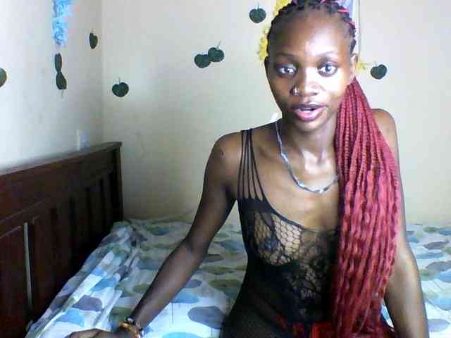 Luna-Noir webcam