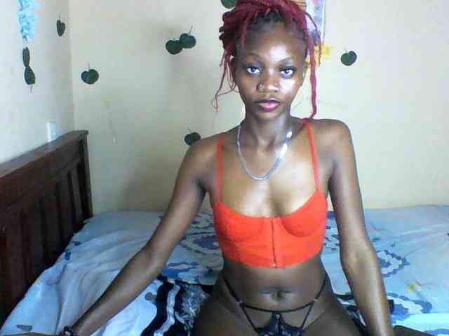Luna-Noir webcam