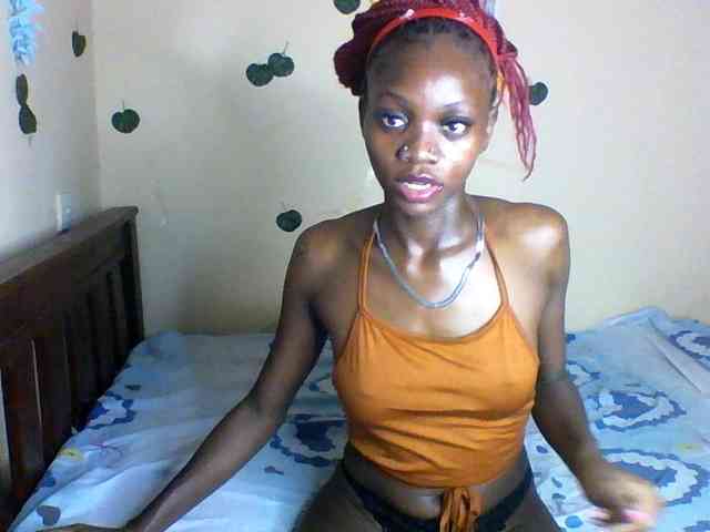 Luna-Noir webcam