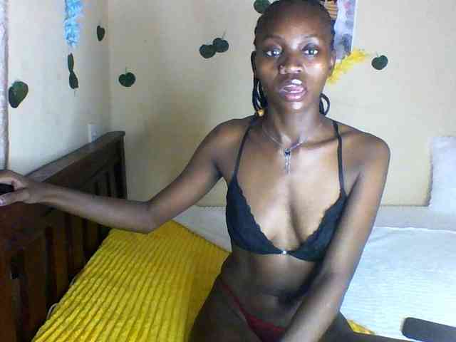 Luna-Noir webcam