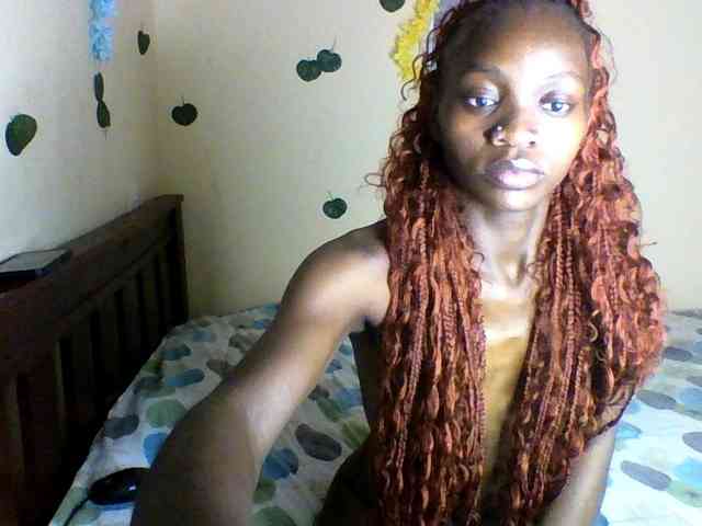 Luna-Noir webcam