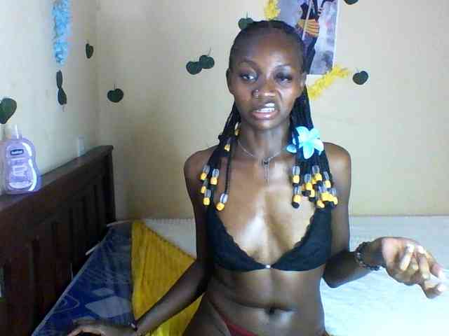 Luna-Noir webcam