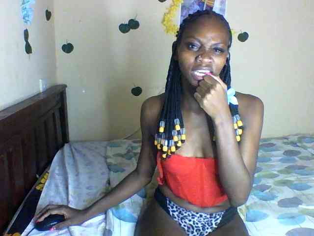 Luna-Noir webcam