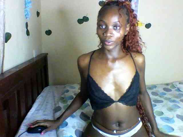 Luna-Noir webcam