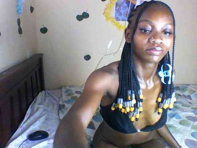 Luna-Noir webcam