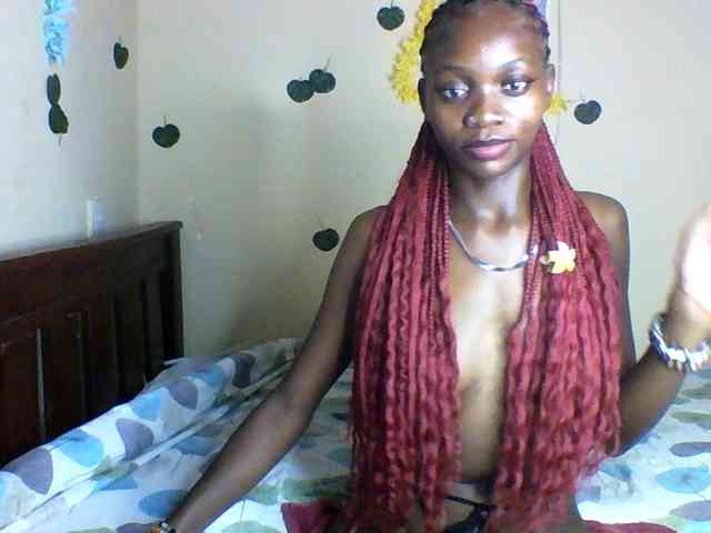Luna-Noir webcam