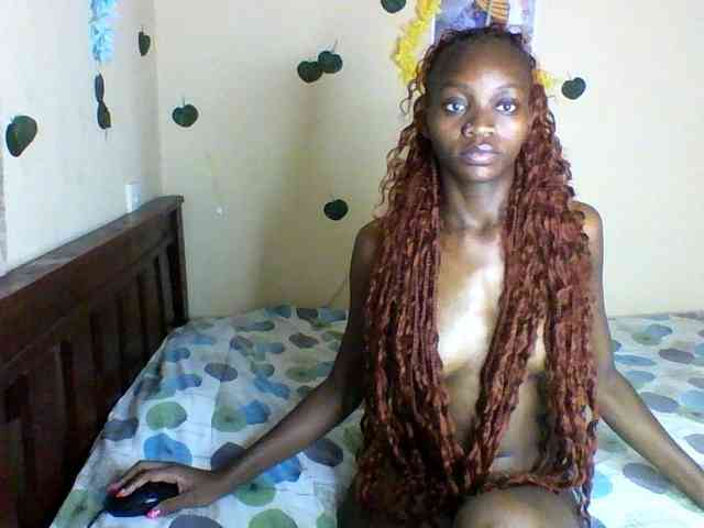Luna-Noir webcam