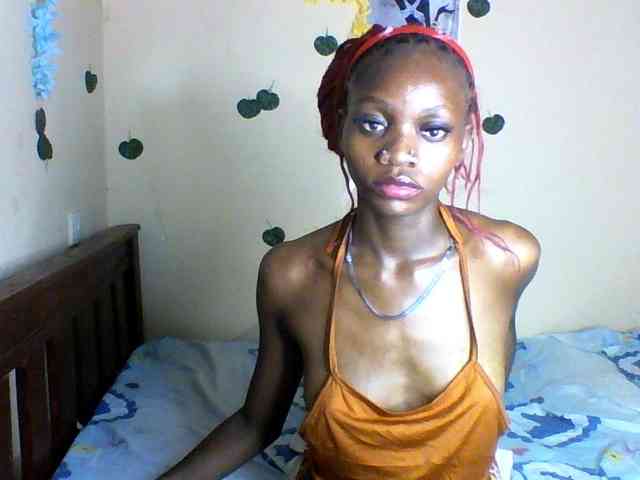 Luna-Noir webcam