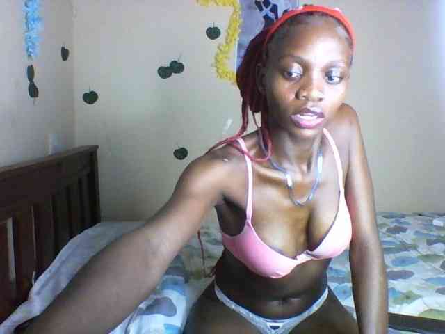 Luna-Noir webcam