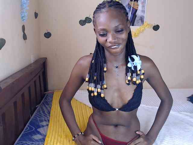 Luna-Noir webcam