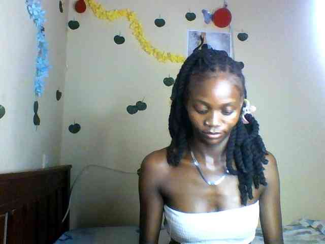 Luna-Noir webcam