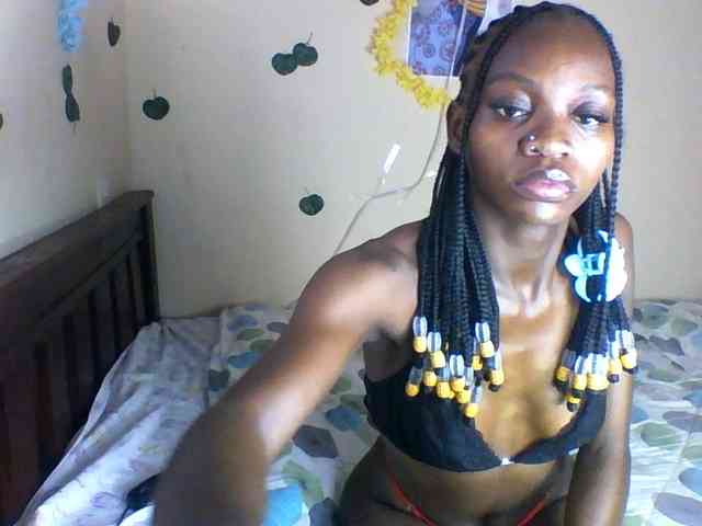 Luna-Noir webcam