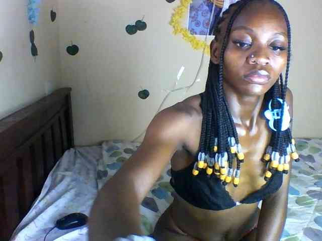 Luna-Noir webcam