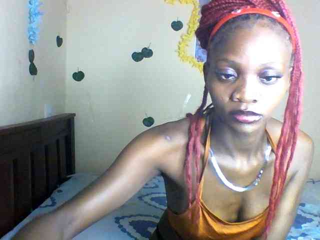 Luna-Noir webcam